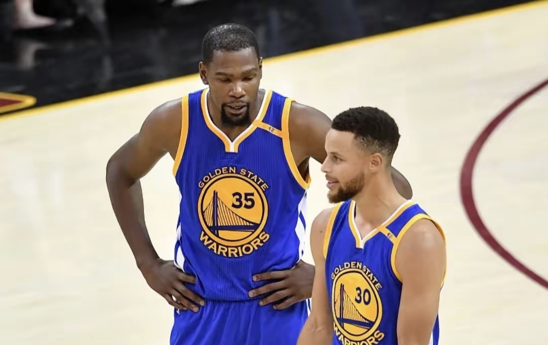 杜兰特赛事官方发布回归赛场新规,勇士争议不断!的简单介绍九游官网