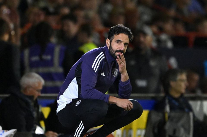 集结日曼联调整名单以备意甲;更衣室发声环节打磨;态度坚定;资深球员宣示担当的简单介绍九游娱乐入口