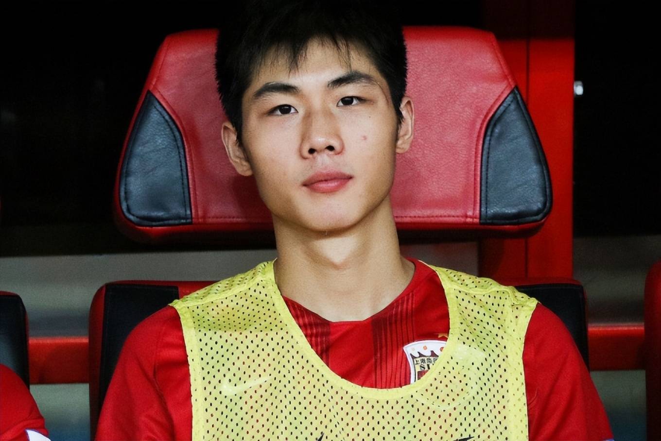 赛地聚焦：中超今晚热度飙升；塞维利亚官宣签约；目标明确；球队文化再被提及的简单介绍